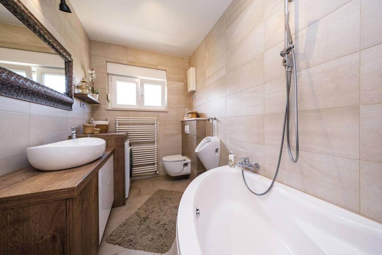 Villa Barbara Kaštela Zewnętrze zdjęcie
